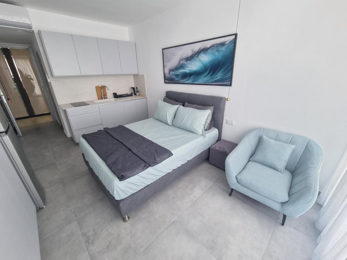 חוויה בכיכר Apartment Netanya Exterior photo